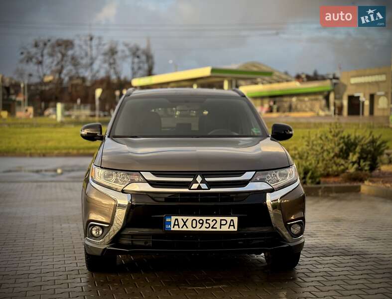 Внедорожник / Кроссовер Mitsubishi Outlander 2018 в Харькове фото 2 Внедорожник / Кроссовер Mitsubishi Outlander 2018 в Харькове