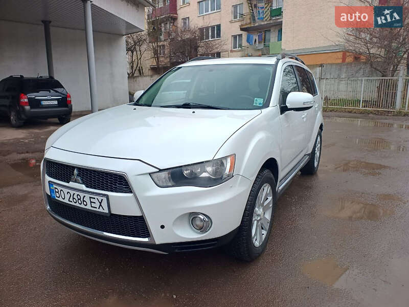 Внедорожник / Кроссовер Mitsubishi Outlander 2013 в Тернополе фото 2 Внедорожник / Кроссовер Mitsubishi Outlander 2013 в Тернополе