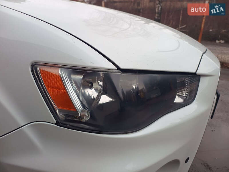 Внедорожник / Кроссовер Mitsubishi Outlander 2013 в Тернополе фото 11 Внедорожник / Кроссовер Mitsubishi Outlander 2013 в Тернополе