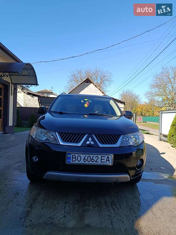 Mitsubishi Outlander 2008