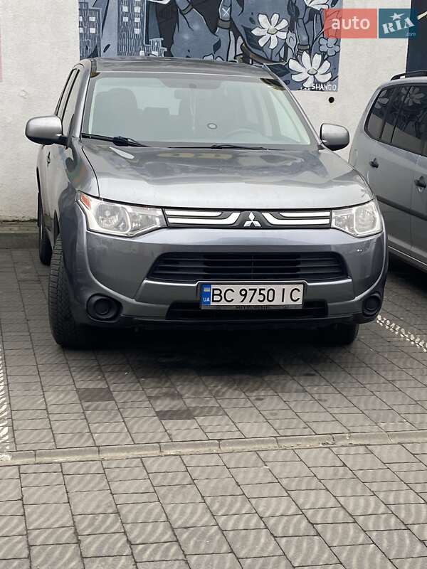 Mitsubishi Outlander 2013 Mitsubishi Outlander 2013