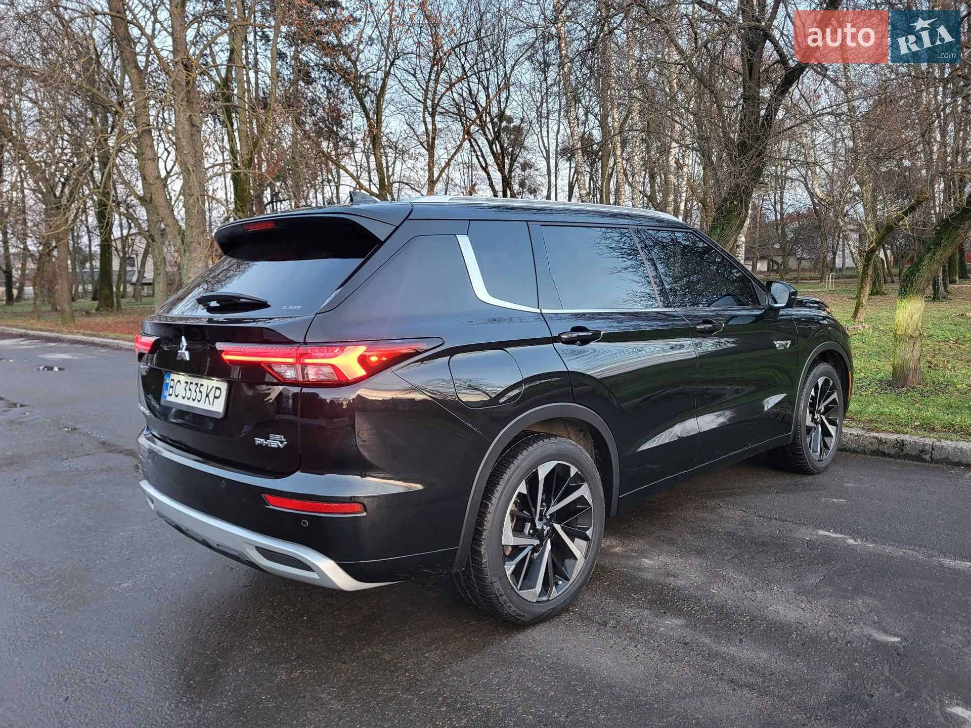 2022 Mitsubishi Outlander - мініатюра 9