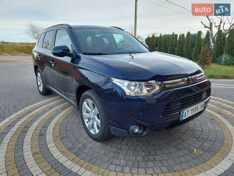 Mitsubishi Outlander 2012