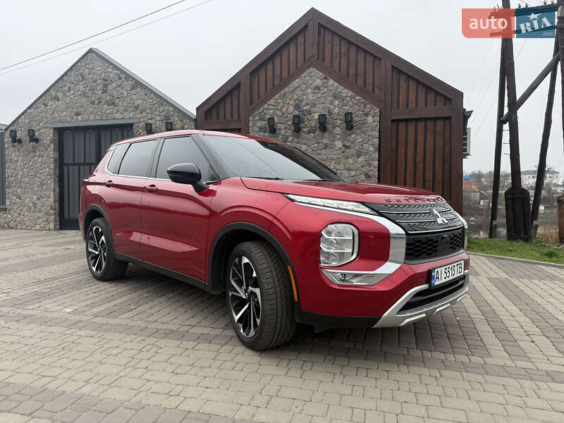 Mitsubishi Outlander 2022