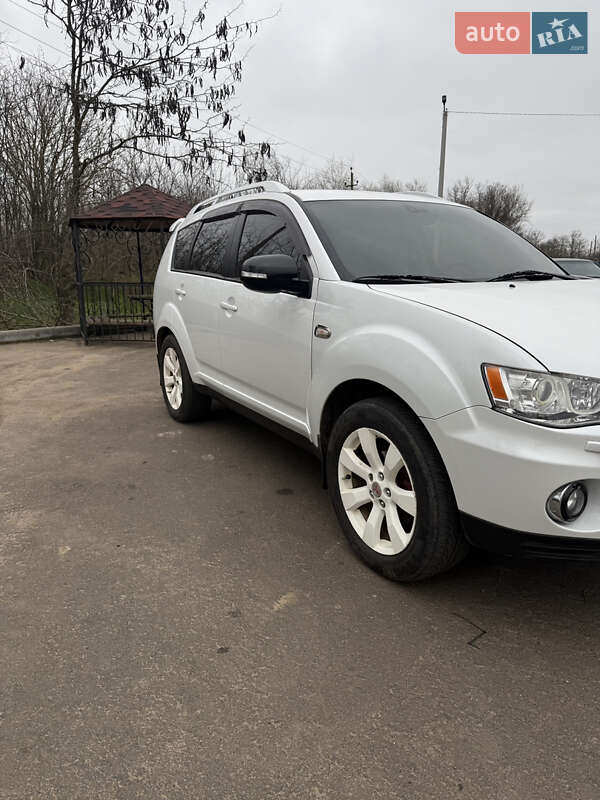 Позашляховик / Кросовер Mitsubishi Outlander 2008 в Березівці