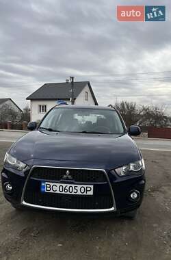 Позашляховик / Кросовер Mitsubishi Outlander 2010 в Миколаєві