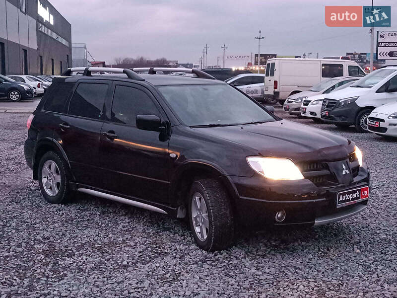 Позашляховик / Кросовер Mitsubishi Outlander 2008 в Львові