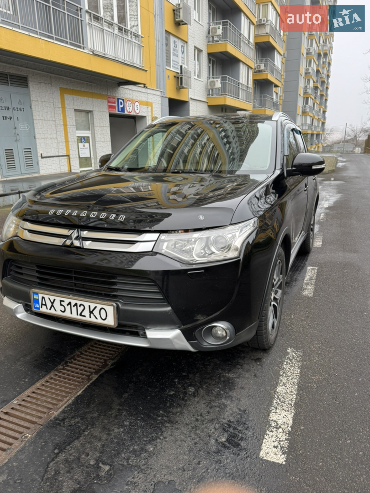 2014 Mitsubishi Outlander - фото 1