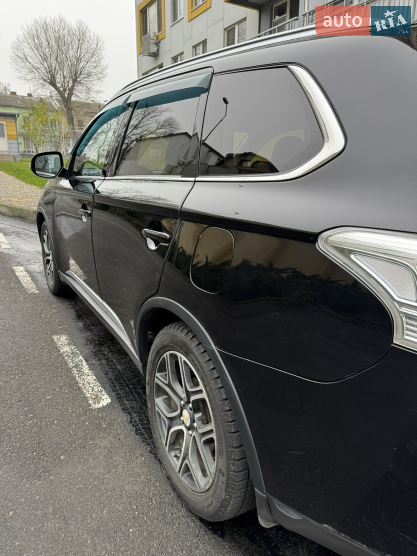 2014 Mitsubishi Outlander - мініатюра 4