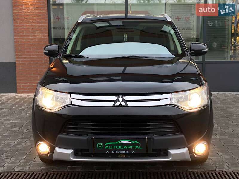 Позашляховик / Кросовер Mitsubishi Outlander 2015 в Києві фото 3 Позашляховик / Кросовер Mitsubishi Outlander 2015 в Києві