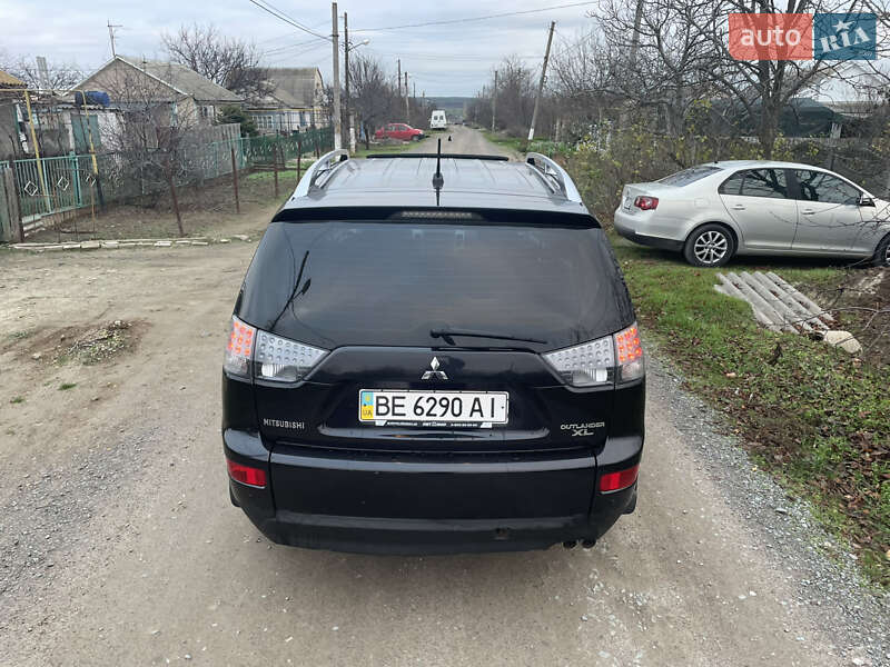 Позашляховик / Кросовер Mitsubishi Outlander 2007 в Миколаєві