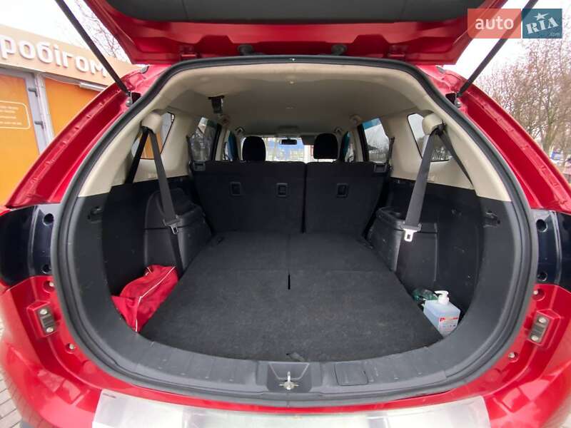 Позашляховик / Кросовер Mitsubishi Outlander 2015 в Дніпрі