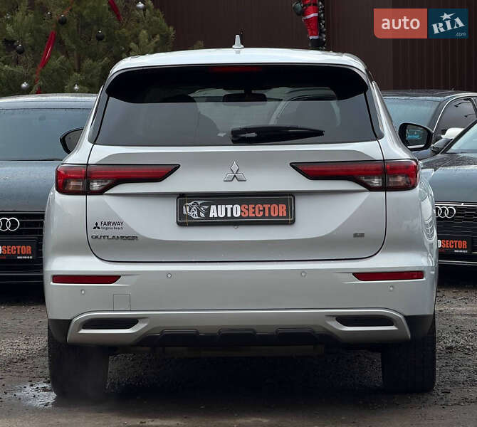 Позашляховик / Кросовер Mitsubishi Outlander 2021 в Харкові