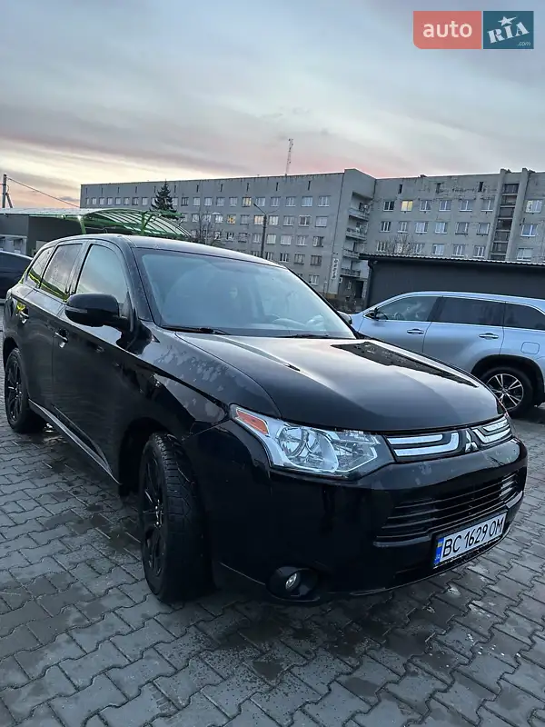 Mitsubishi Outlander