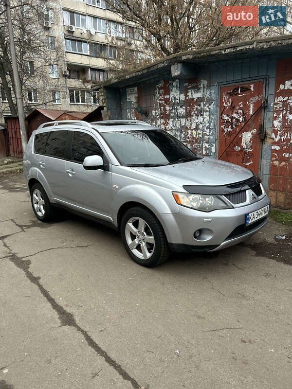 Mitsubishi Outlander 2007