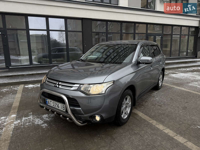Позашляховик / Кросовер Mitsubishi Outlander 2014 в Івано-Франківську фото 18 Позашляховик / Кросовер Mitsubishi Outlander 2014 в Івано-Франківську
