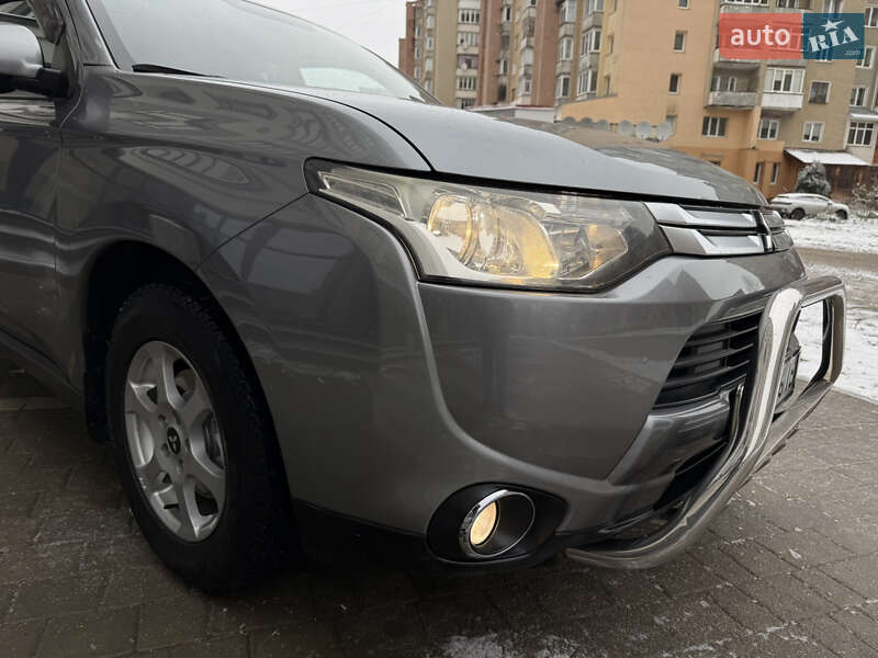 Позашляховик / Кросовер Mitsubishi Outlander 2014 в Івано-Франківську фото 22 Позашляховик / Кросовер Mitsubishi Outlander 2014 в Івано-Франківську