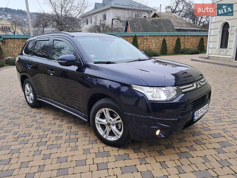Позашляховик / Кросовер Mitsubishi Outlander 2013 в Могилів-Подільському