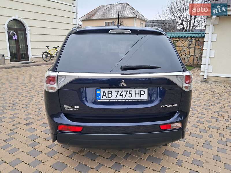 Позашляховик / Кросовер Mitsubishi Outlander 2013 в Могилів-Подільському