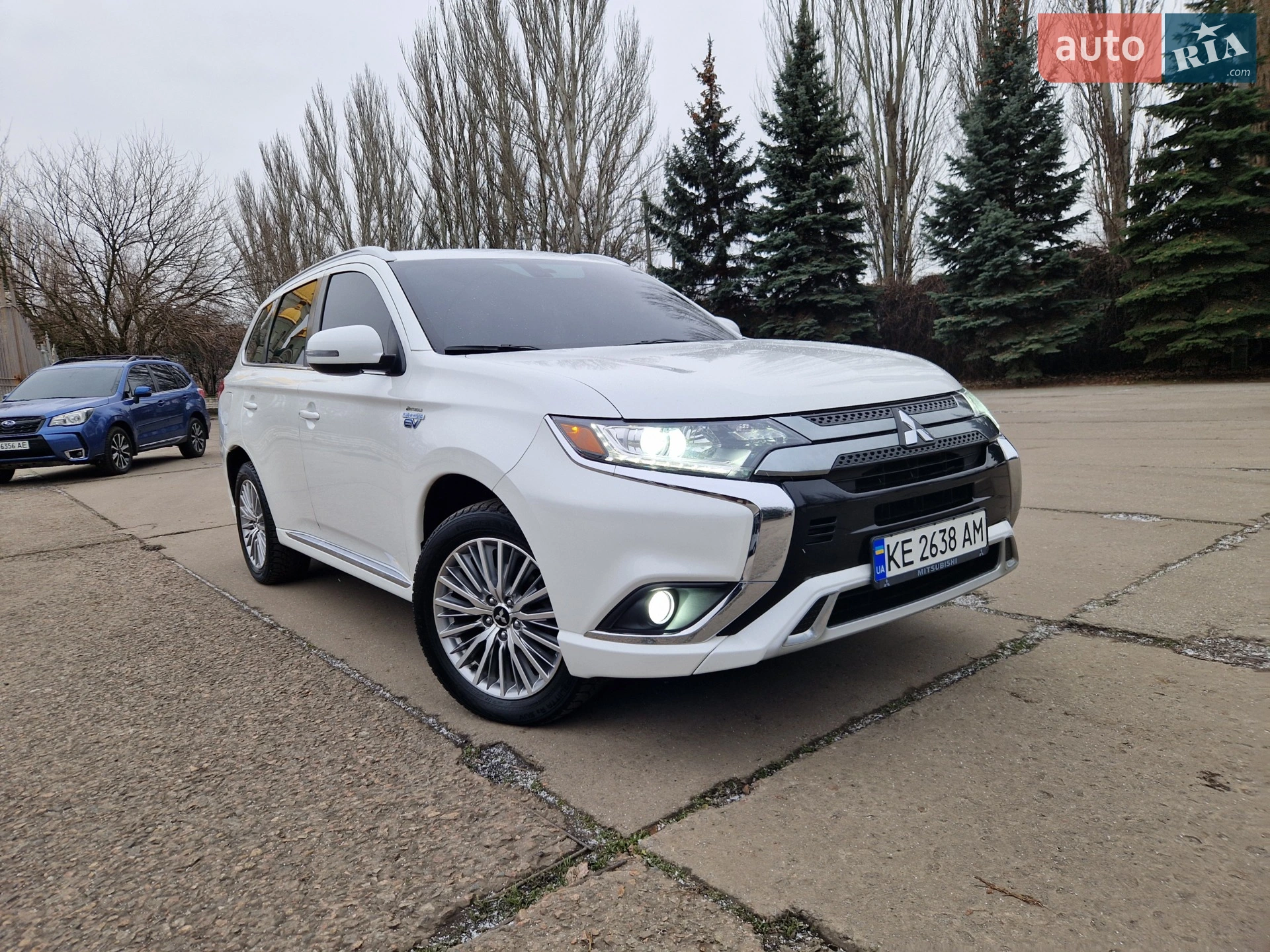 2020 Mitsubishi Outlander - мініатюра 8