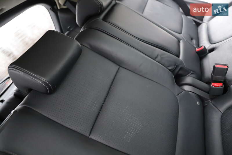 Позашляховик / Кросовер Mitsubishi Outlander 2015 в Трускавці фото 114 Позашляховик / Кросовер Mitsubishi Outlander 2015 в Трускавці