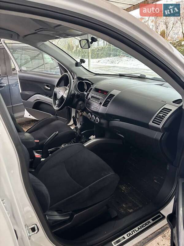 Позашляховик / Кросовер Mitsubishi Outlander 2006 в Трускавці