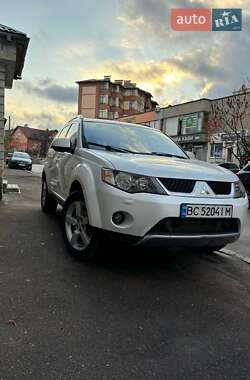 Позашляховик / Кросовер Mitsubishi Outlander 2006 в Трускавці