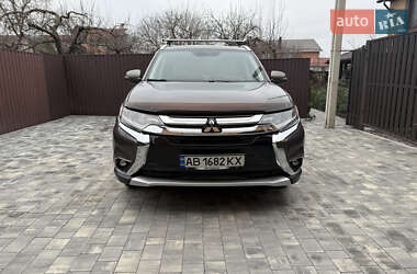 Позашляховик / Кросовер Mitsubishi Outlander 2015 в Вінниці