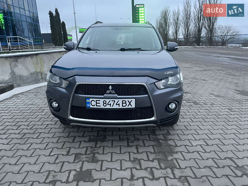 Позашляховик / Кросовер Mitsubishi Outlander 2011 в Кельменцях