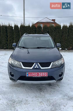 Внедорожник / Кроссовер Mitsubishi Outlander 2008 в Луцке