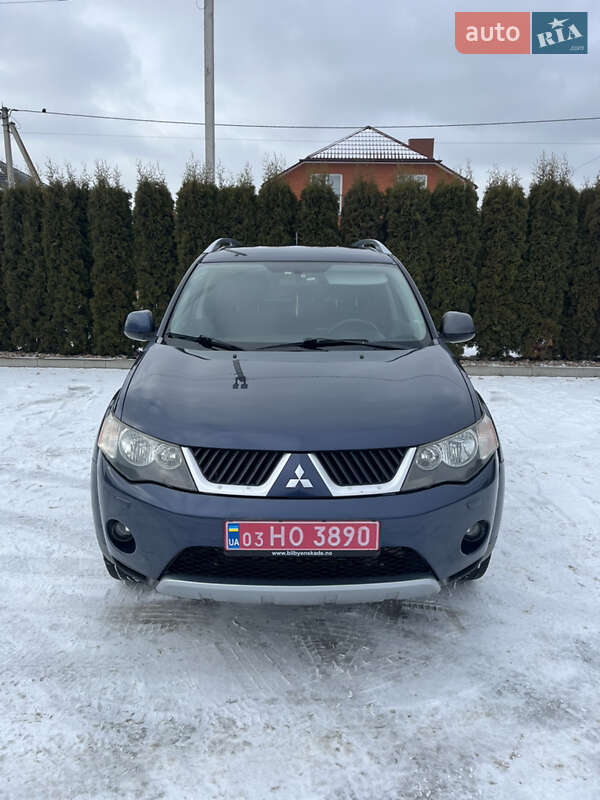 Mitsubishi Outlander 2008