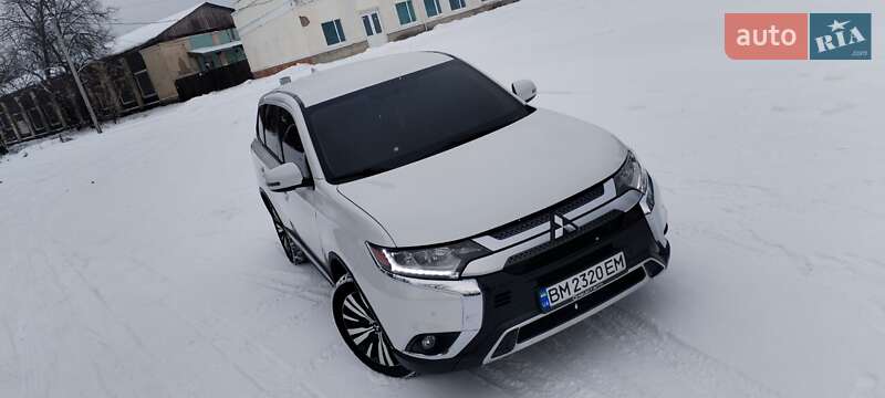 Mitsubishi Outlander 2018