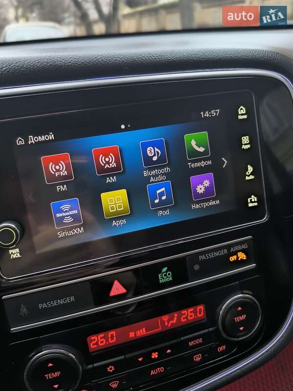 Позашляховик / Кросовер Mitsubishi Outlander 2018 в Кропивницькому