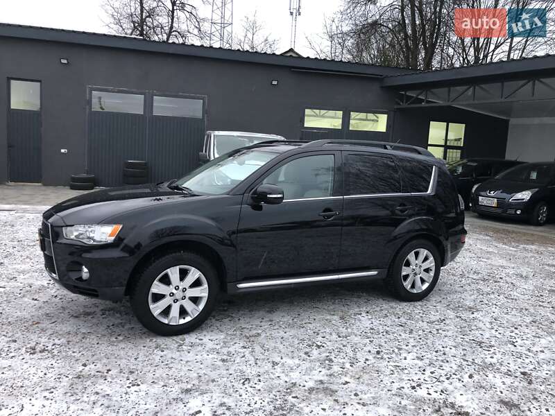 Позашляховик / Кросовер Mitsubishi Outlander 2012 в Івано-Франківську