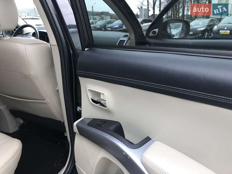 Позашляховик / Кросовер Mitsubishi Outlander 2012 в Івано-Франківську