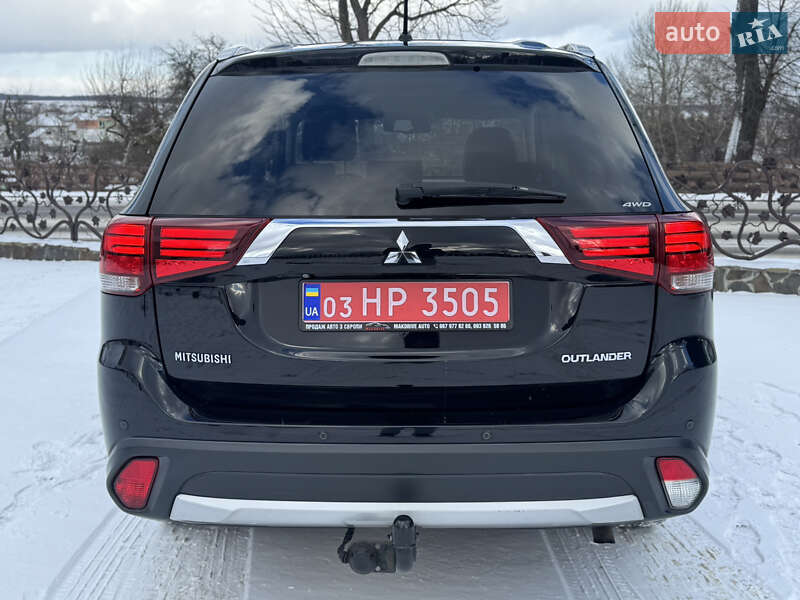Позашляховик / Кросовер Mitsubishi Outlander 2016 в Дрогобичі фото 24 Позашляховик / Кросовер Mitsubishi Outlander 2016 в Дрогобичі