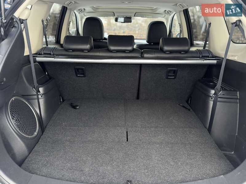 Позашляховик / Кросовер Mitsubishi Outlander 2016 в Дрогобичі фото 76 Позашляховик / Кросовер Mitsubishi Outlander 2016 в Дрогобичі