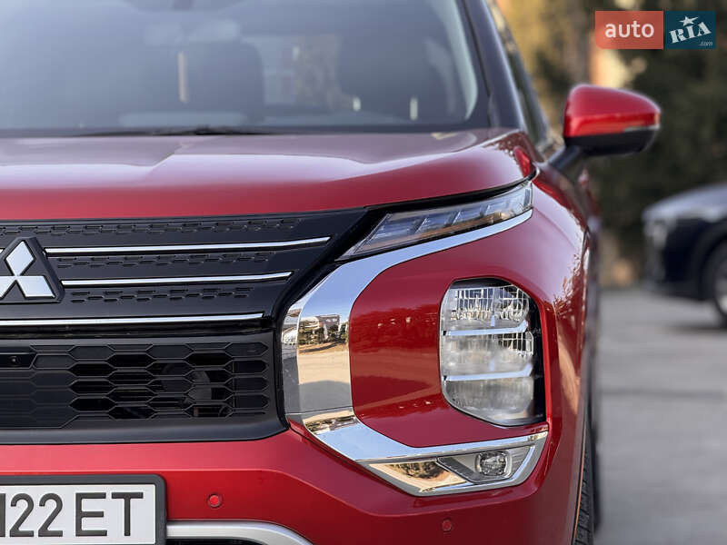 Внедорожник / Кроссовер Mitsubishi Outlander 2021 в Тернополе фото 12 Внедорожник / Кроссовер Mitsubishi Outlander 2021 в Тернополе