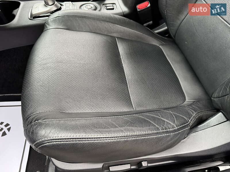 Внедорожник / Кроссовер Mitsubishi Outlander 2014 в Дрогобыче