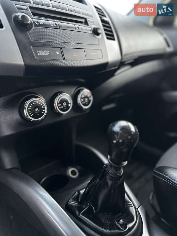 Позашляховик / Кросовер Mitsubishi Outlander 2011 в Бердичеві