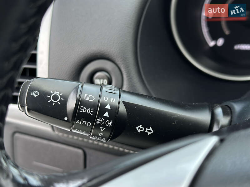 Позашляховик / Кросовер Mitsubishi Outlander 2011 в Бердичеві