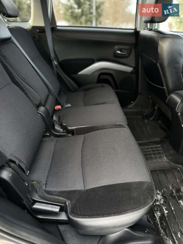 Позашляховик / Кросовер Mitsubishi Outlander 2011 в Бердичеві