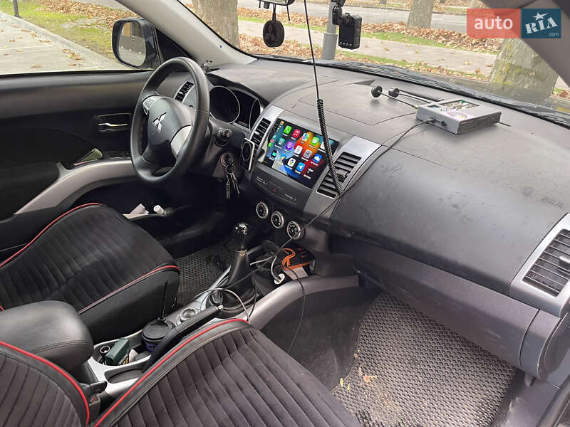 Внедорожник / Кроссовер Mitsubishi Outlander 2007 в Одессе