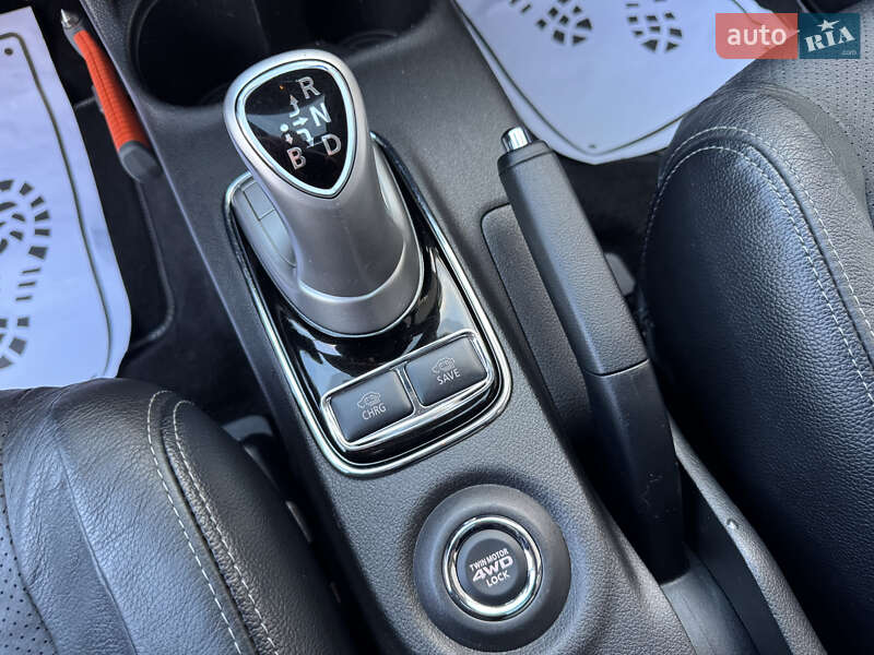 Позашляховик / Кросовер Mitsubishi Outlander 2014 в Дрогобичі