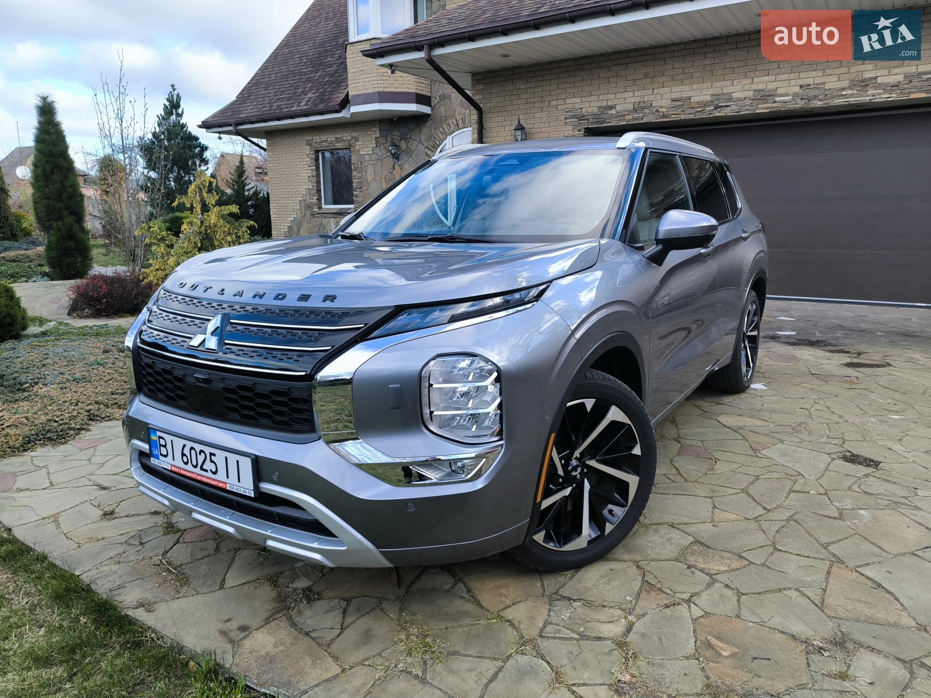 2023 Mitsubishi Outlander - мініатюра 15
