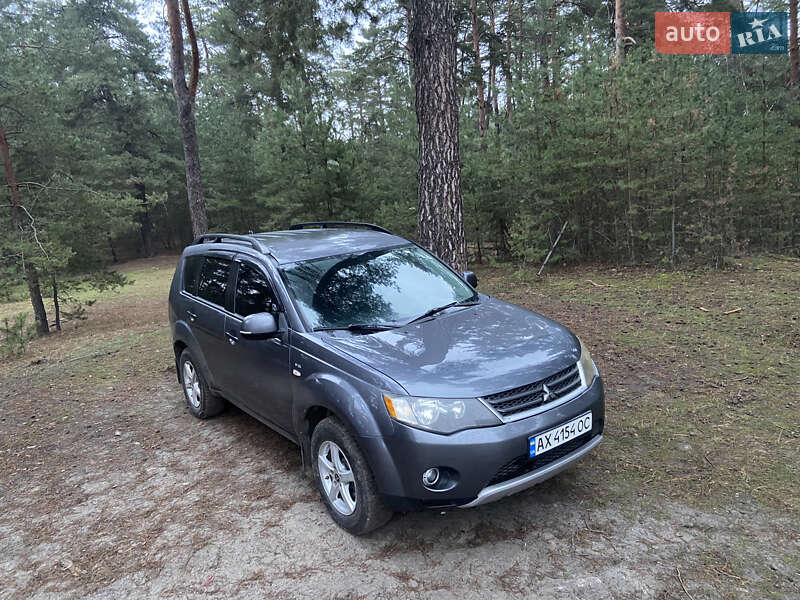 Позашляховик / Кросовер Mitsubishi Outlander 2007 в Безлюдівці
