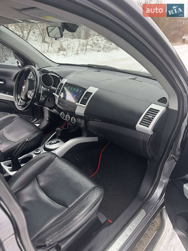 Позашляховик / Кросовер Mitsubishi Outlander 2008 в Тернополі фото 3 Позашляховик / Кросовер Mitsubishi Outlander 2008 в Тернополі