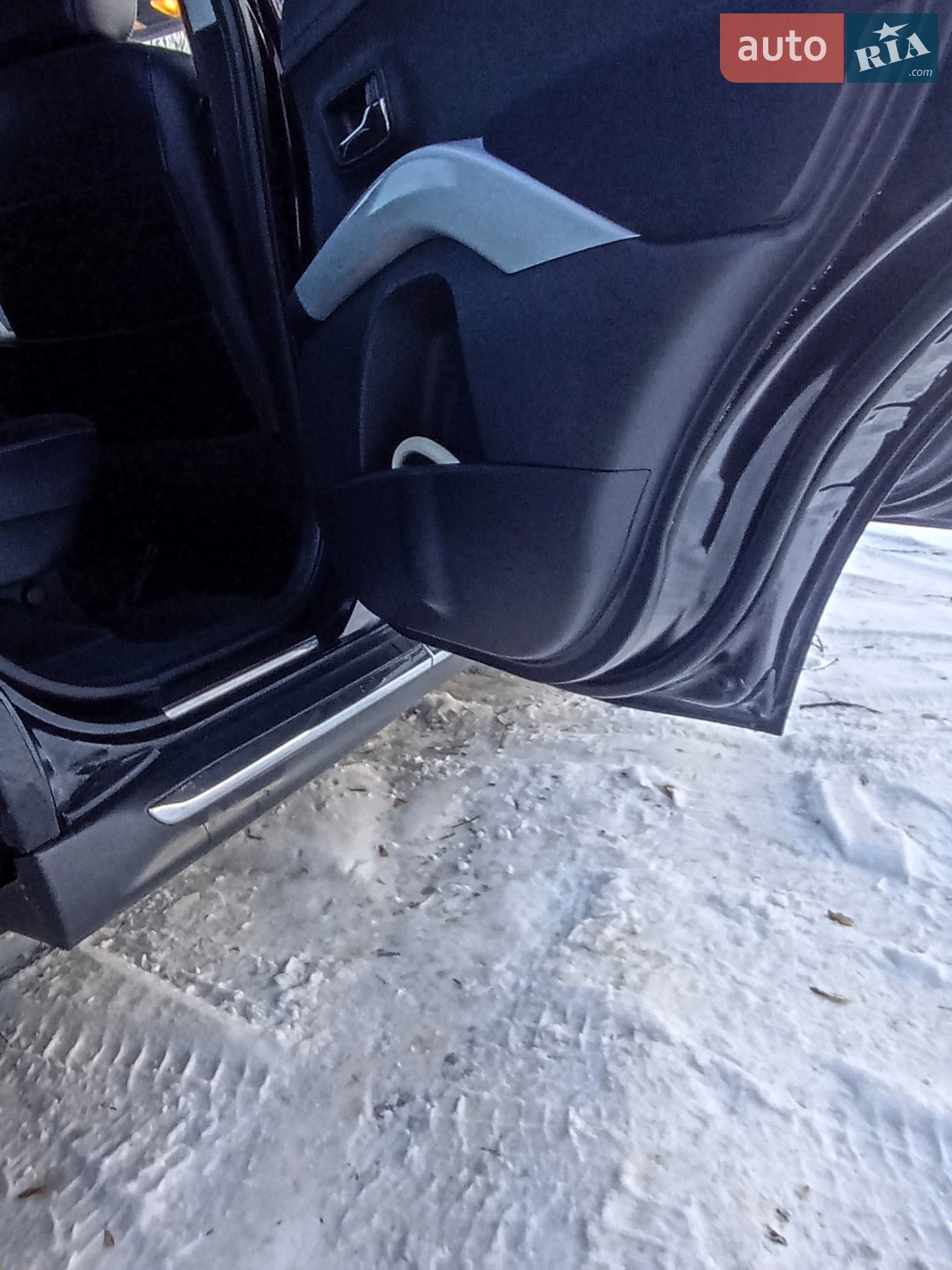 2010 Mitsubishi Outlander - мініатюра 29