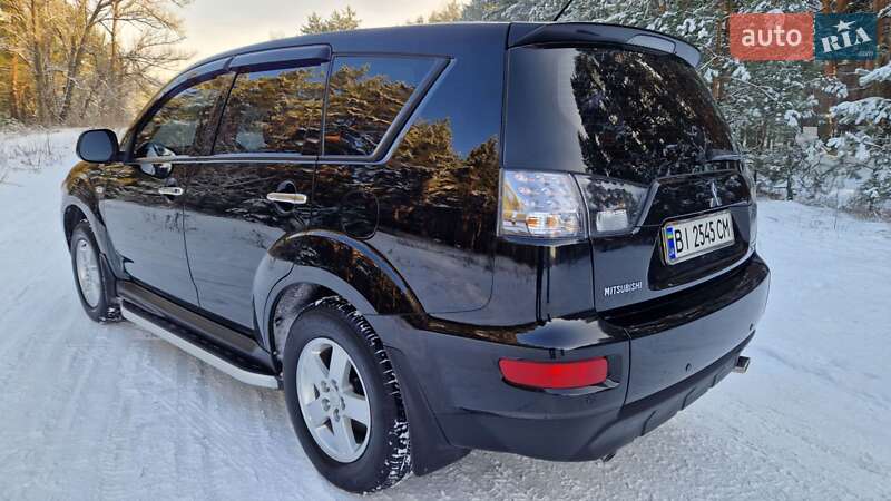 Внедорожник / Кроссовер Mitsubishi Outlander 2012 в Кременчуге