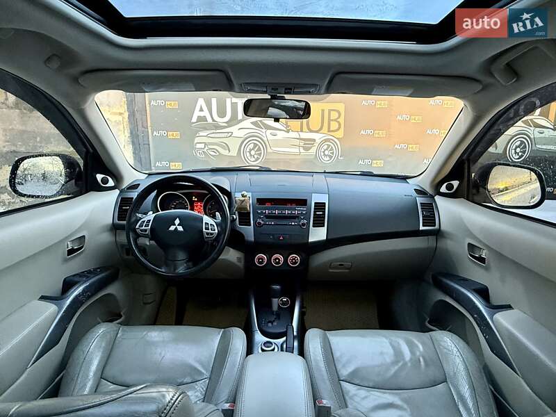 Внедорожник / Кроссовер Mitsubishi Outlander 2007 в Харькове